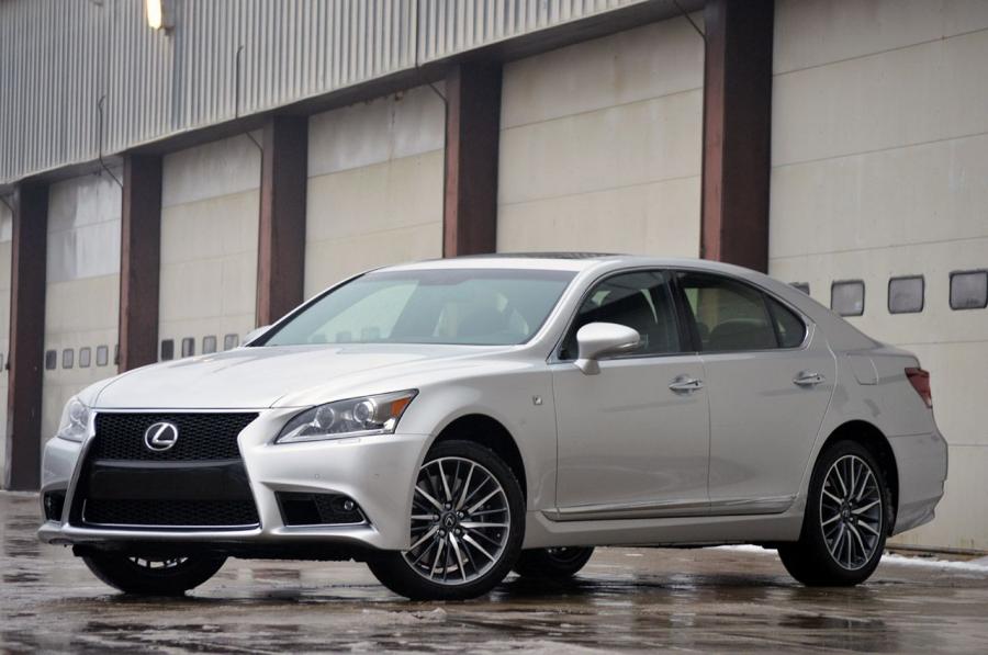  Lexus LS460 F-Sport AWD 2013 года  (фото 47 из 47)